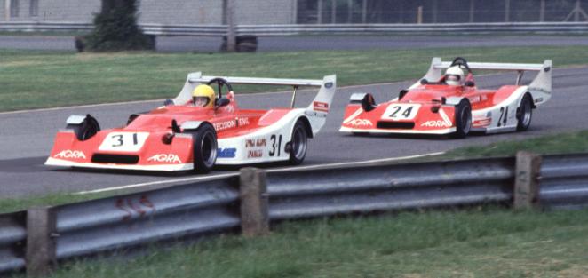 t092-03.jpg